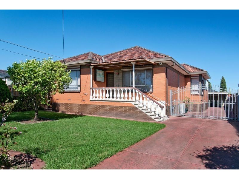 43 Alexander Avenue, Thomastown VIC 3074