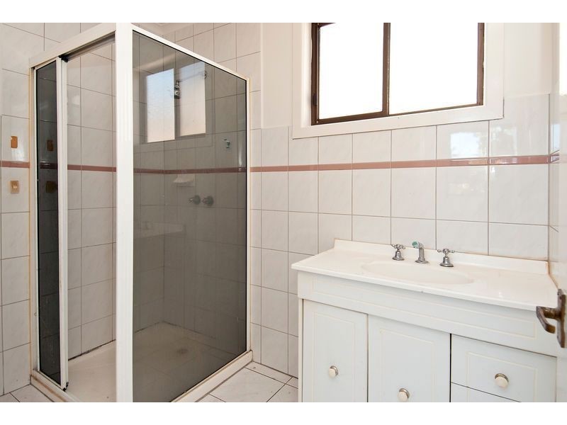 43 Alexander Avenue, Thomastown VIC 3074