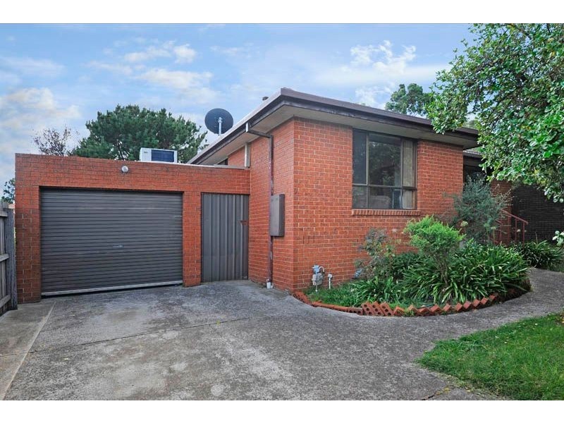 2/19 Tarcoola Avenue, Meadow Heights VIC 3048