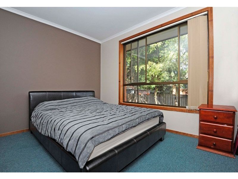 2/19 Tarcoola Avenue, Meadow Heights VIC 3048