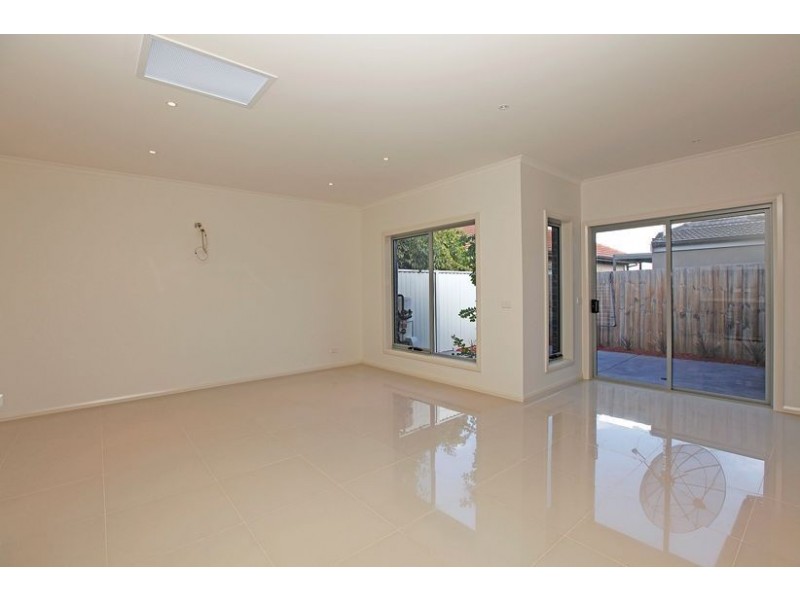 41 Highlands Road, Thomastown VIC 3074