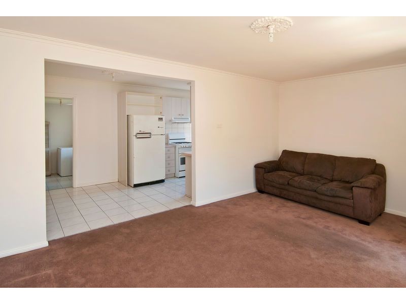 43 Alexander Avenue, Thomastown VIC 3074