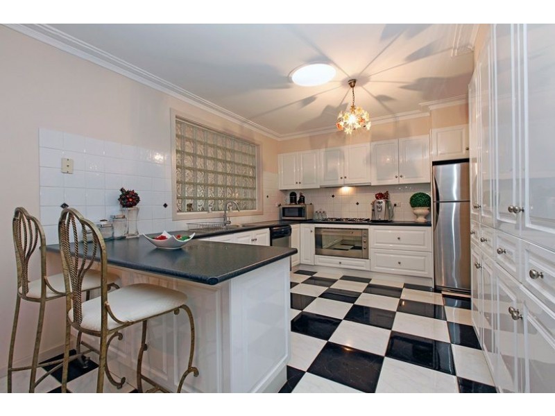 79 Pandora Avenue, Thomastown VIC 3074