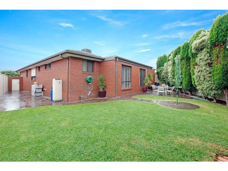 79 Pandora Avenue, Thomastown VIC 3074
