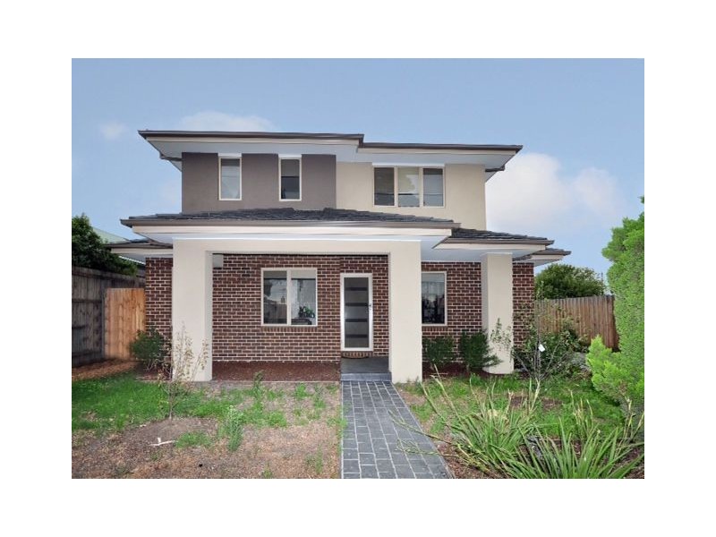 1/2 Edna Street, Thomastown VIC 3074