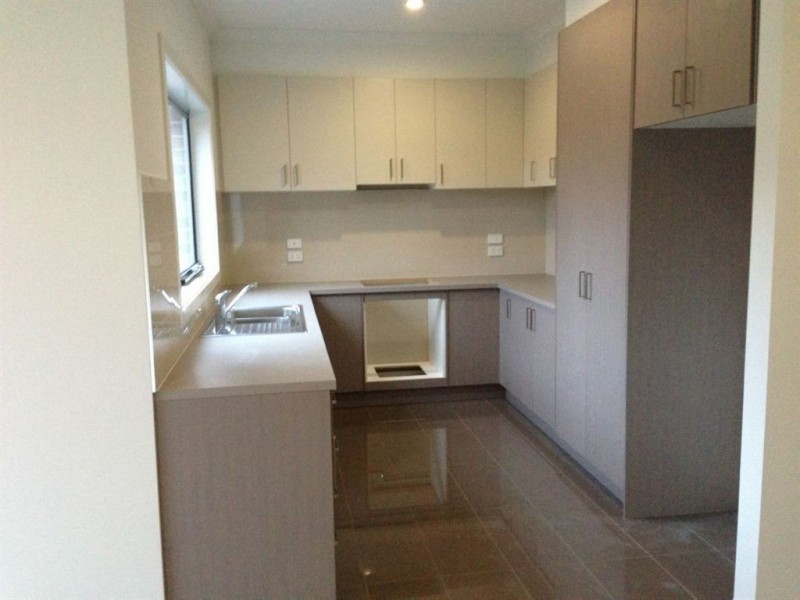 4/8 Clarke Street, Thomastown VIC 3074