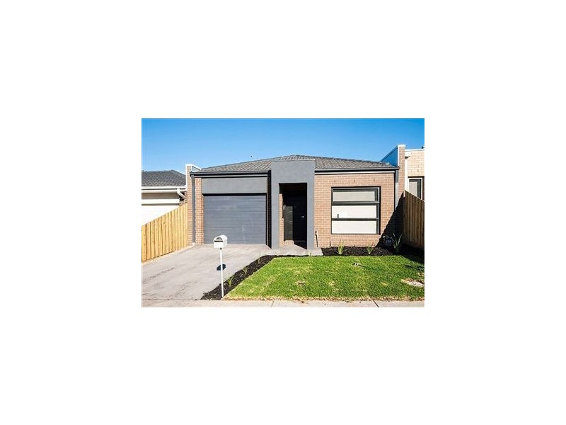 12 Jarama Boulevard, Epping VIC 3076