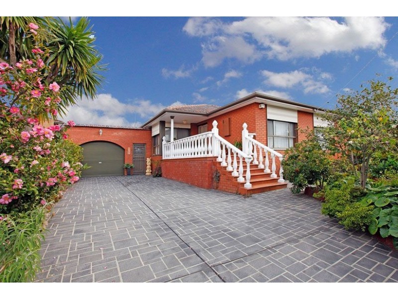 13 Wodonga Crescent, Thomastown VIC 3074