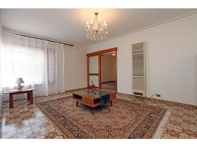 41 Kay Avenue, Lalor VIC 3075