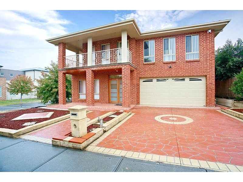 106 Royal Terrace, Craigieburn VIC 3064