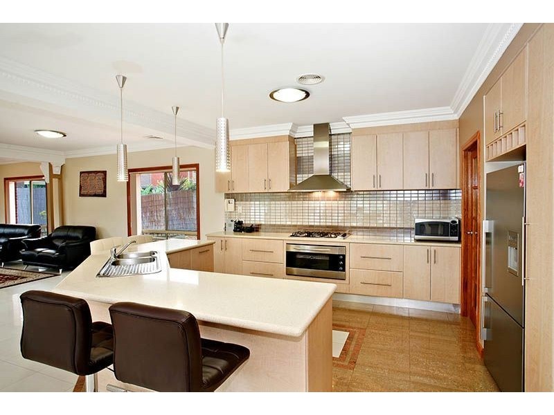 106 Royal Terrace, Craigieburn VIC 3064