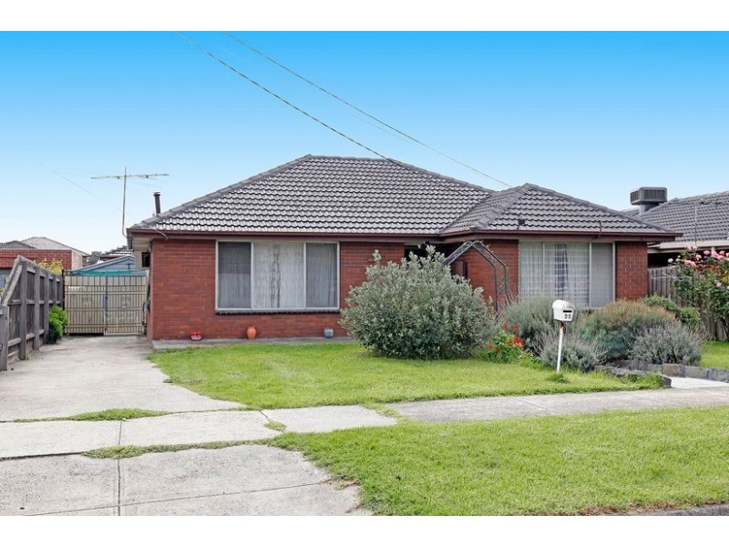 22 Dennis Street, Lalor VIC 3075