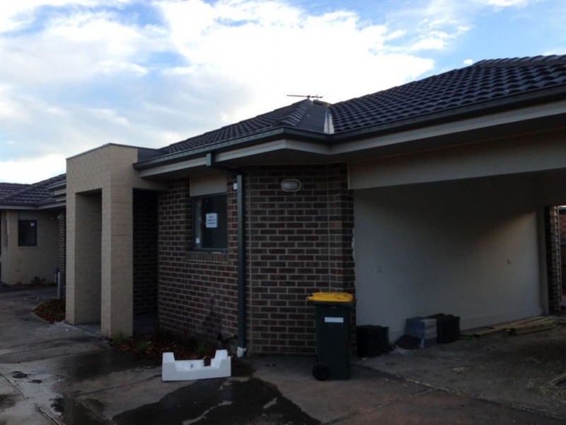 2/7 Pleasant Road, Thomastown VIC 3074