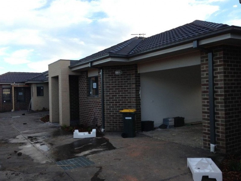 2/7 Pleasant Road, Thomastown VIC 3074