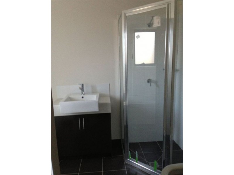 2/7 Pleasant Road, Thomastown VIC 3074