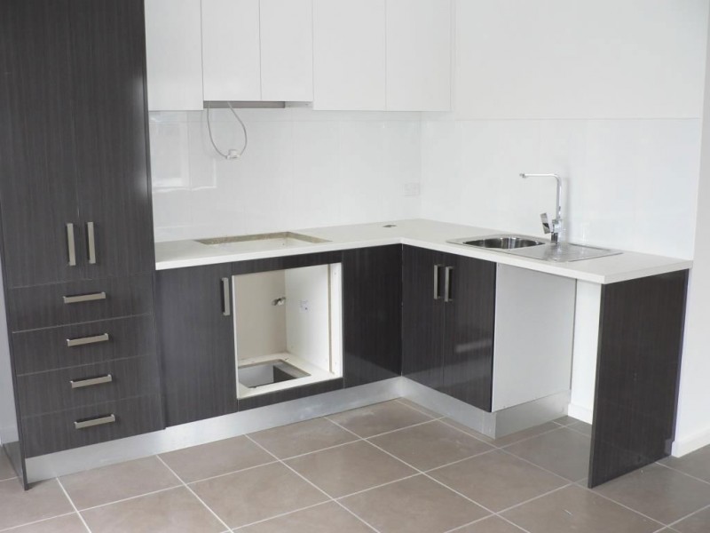 1/8 Mavora Place, South Morang VIC 3752