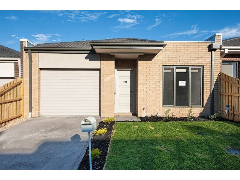 13 Oriano Street, Epping VIC 3076