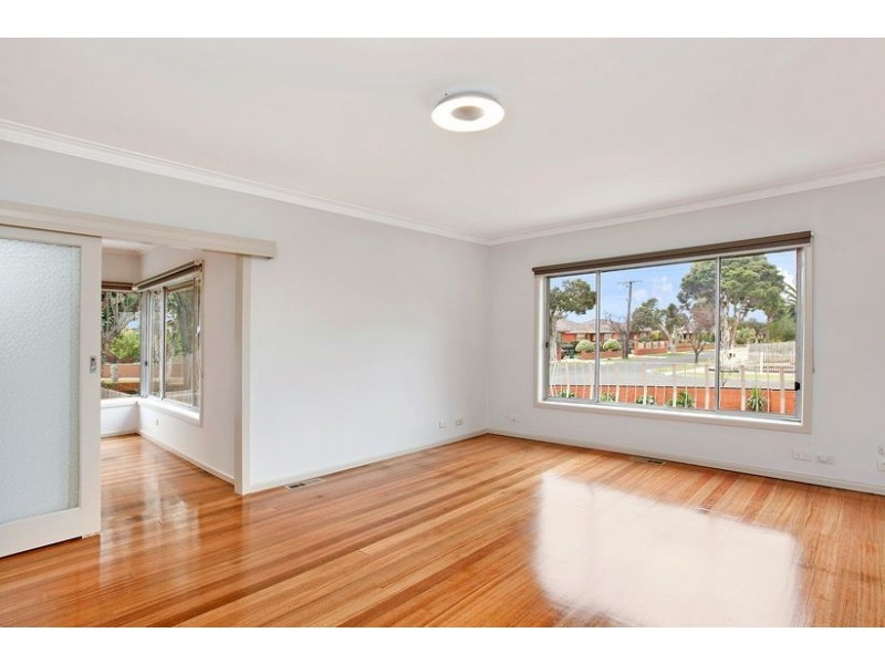 12 Wembley Court, Thomastown VIC 3074
