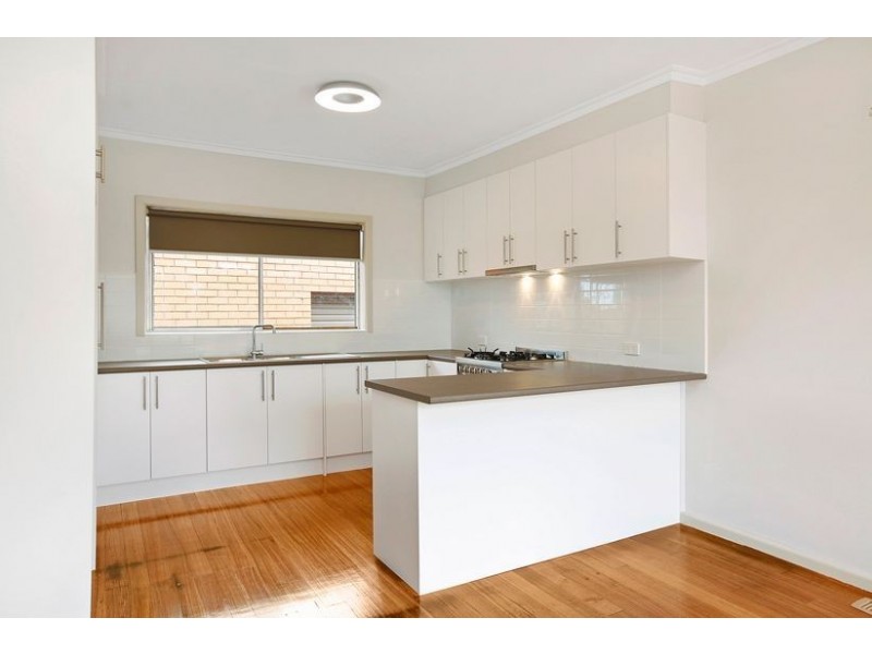 12 Wembley Court, Thomastown VIC 3074