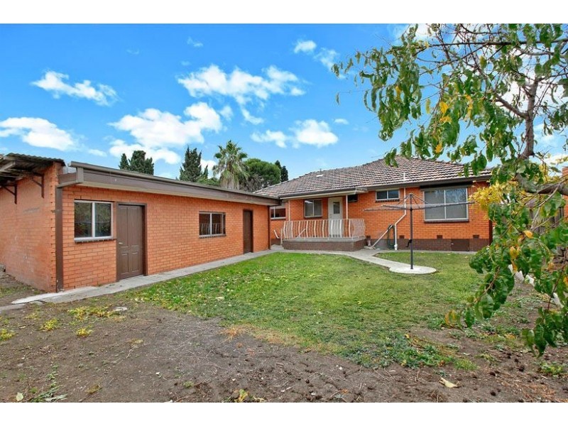 12 Wembley Court, Thomastown VIC 3074