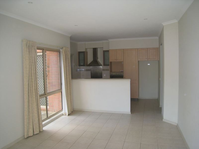 6 Lemon Gum Parade, Bundoora VIC 3083