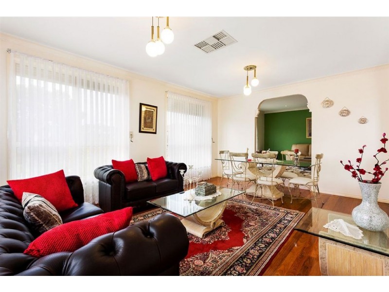 1 Padstum Avenue, Lalor VIC 3075
