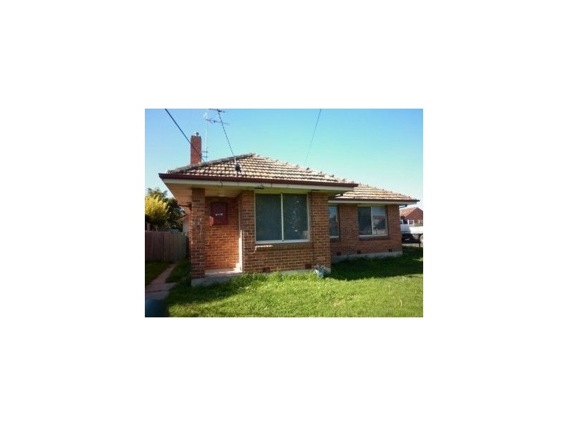 10 Clinnick Street, Reservoir VIC 3073