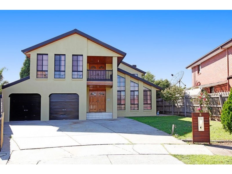 8 Fishburn Court, Mill Park VIC 3082