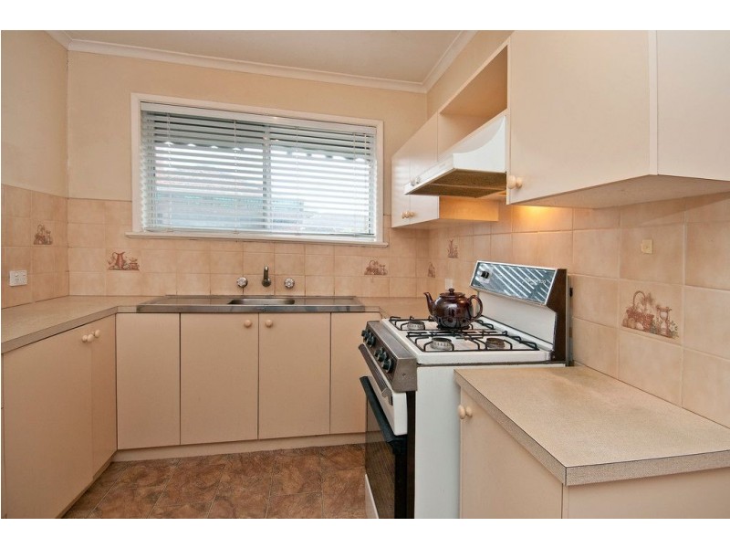 4 Leslie Street, Thomastown VIC 3074