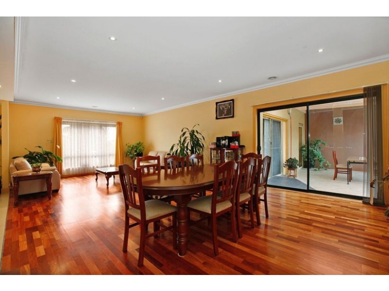 92 Radford Road, Reservoir VIC 3073