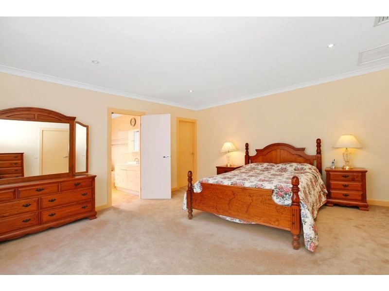 92 Radford Road, Reservoir VIC 3073