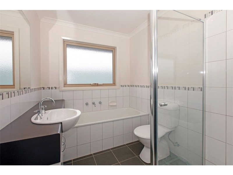 2/2 Edna Street, Thomastown VIC 3074