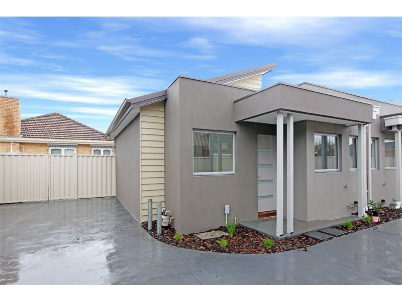 4/14 Highlands Road, Thomastown VIC 3074