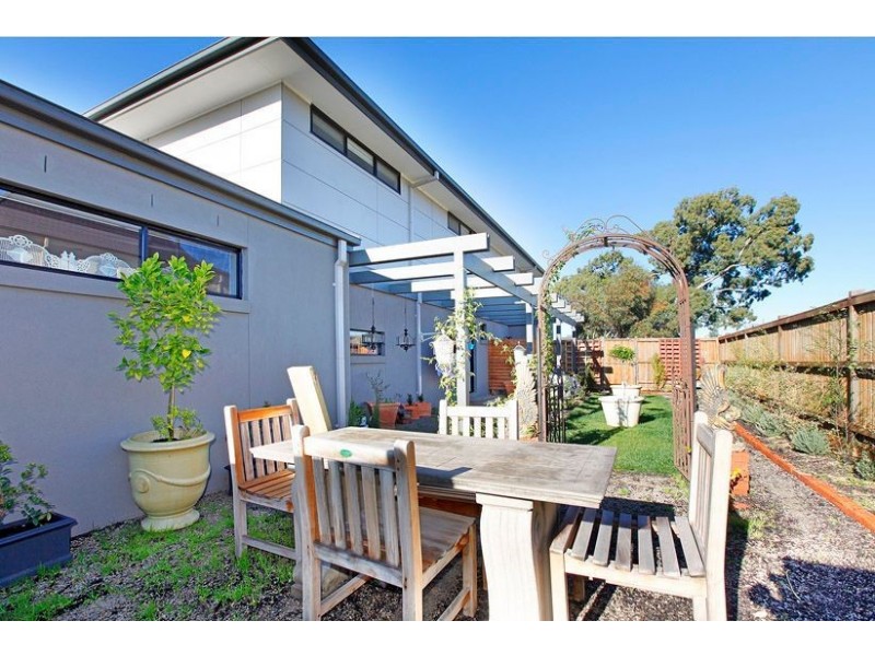 16 Geranium Grove, Mernda VIC 3754