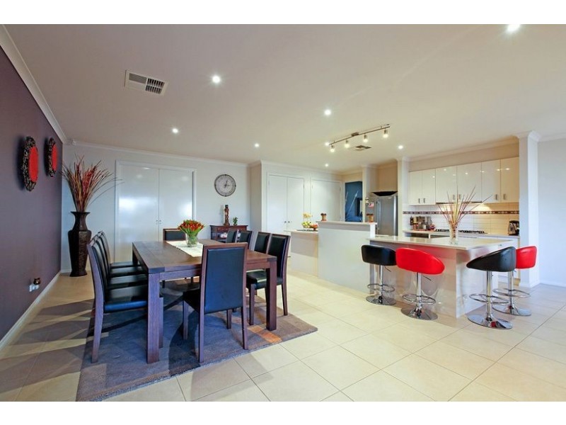 13 Coleraine Street, Epping VIC 3076