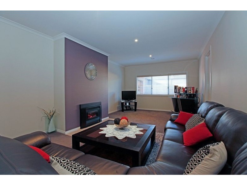 13 Coleraine Street, Epping VIC 3076