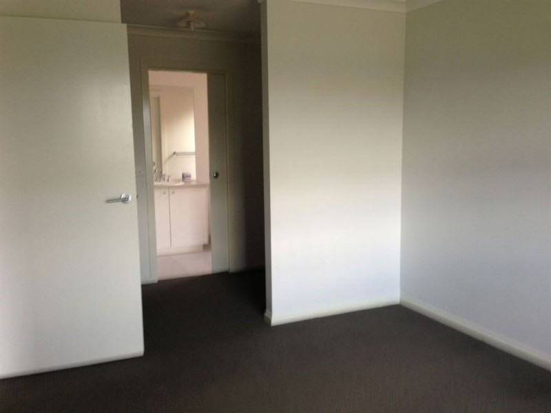 35 Ardenal Crescent, Lalor VIC 3075