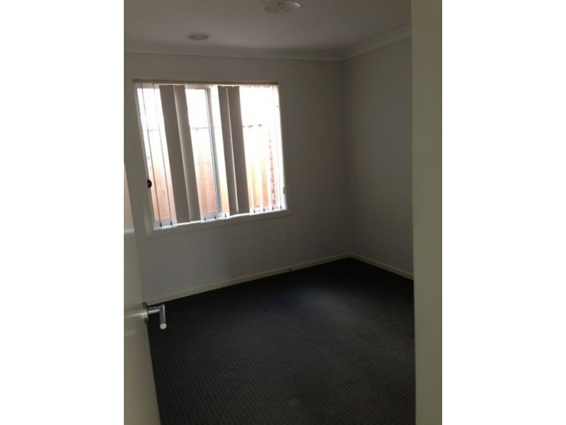 35 Ardenal Crescent, Lalor VIC 3075