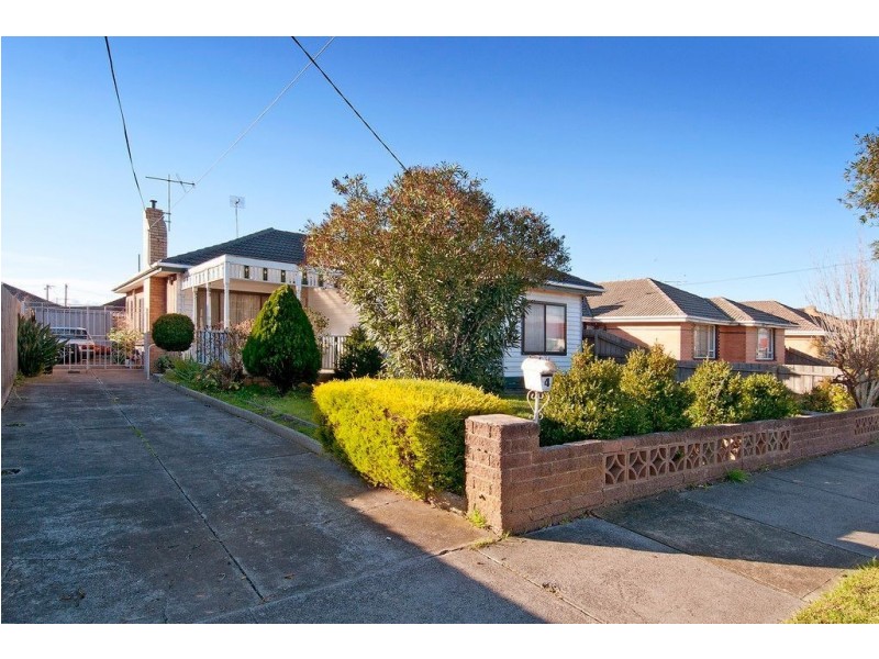 4 Cedar Street, Thomastown VIC 3074