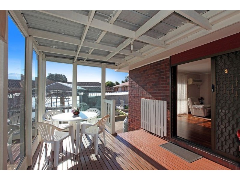 2 Clement Court, Mill Park VIC 3082