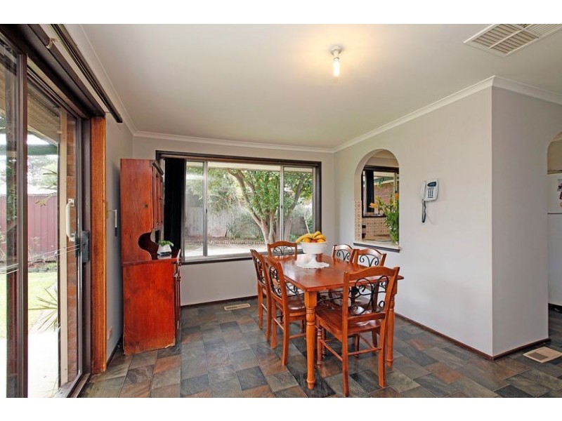 5 Winifred Court, South Morang VIC 3752