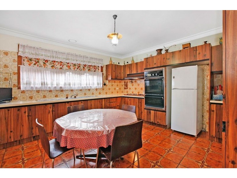 61 Main Street, Thomastown VIC 3074