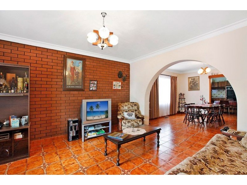 61 Main Street, Thomastown VIC 3074