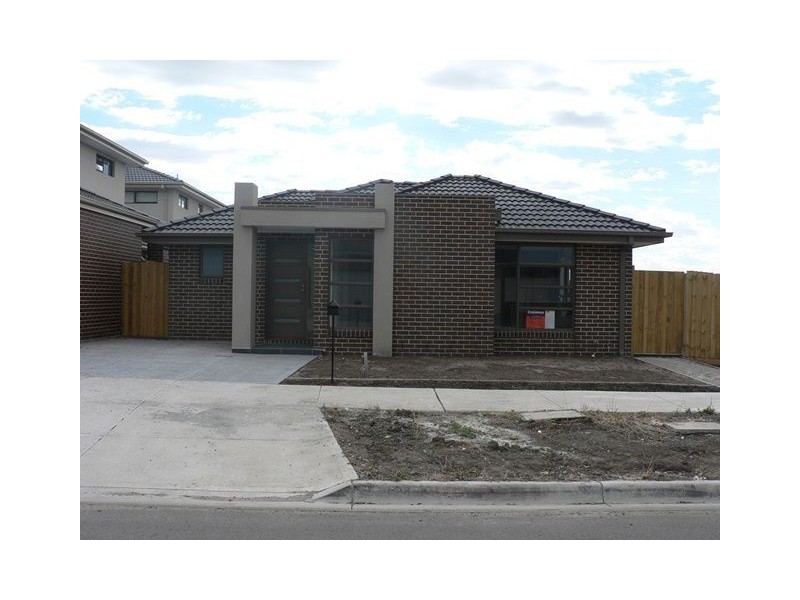 1/17 Mahon Road, Epping VIC 3076