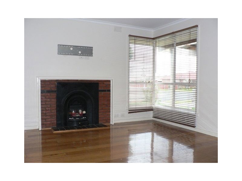 36 Queen Street, Lalor VIC 3075