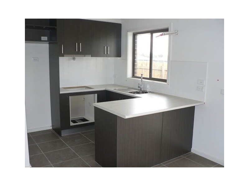 1/17 Mahon Road, Epping VIC 3076