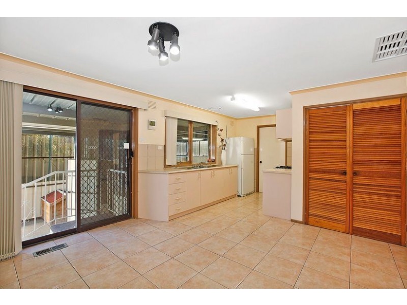 7 Chesney Court, Thomastown VIC 3074