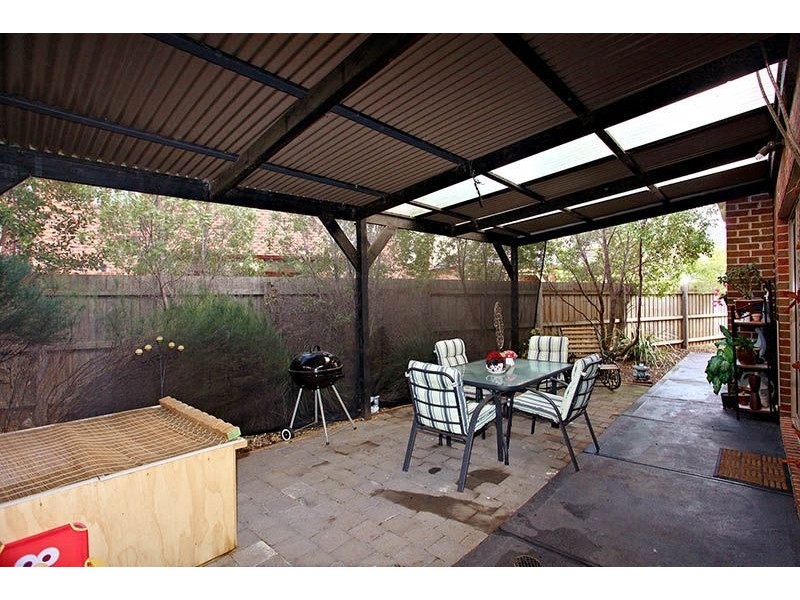 5 Flamingo Point, South Morang VIC 3752