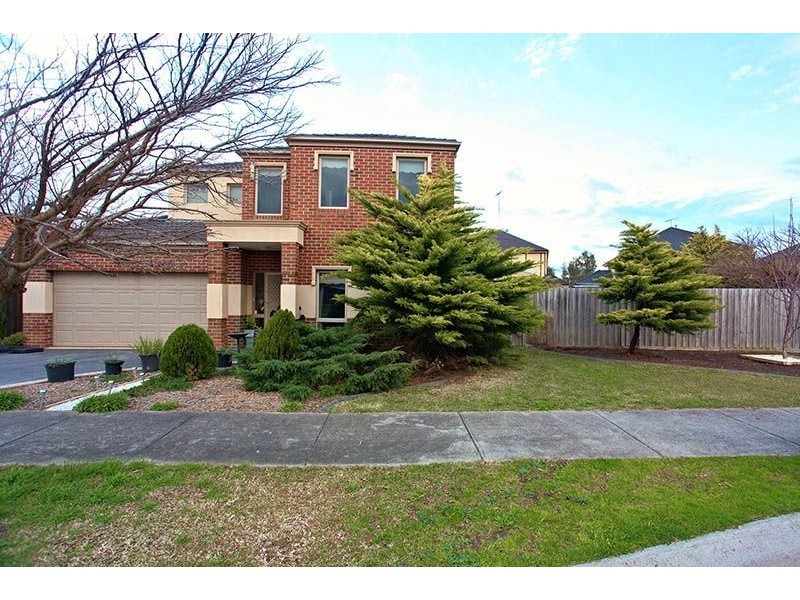 5 Flamingo Point, South Morang VIC 3752