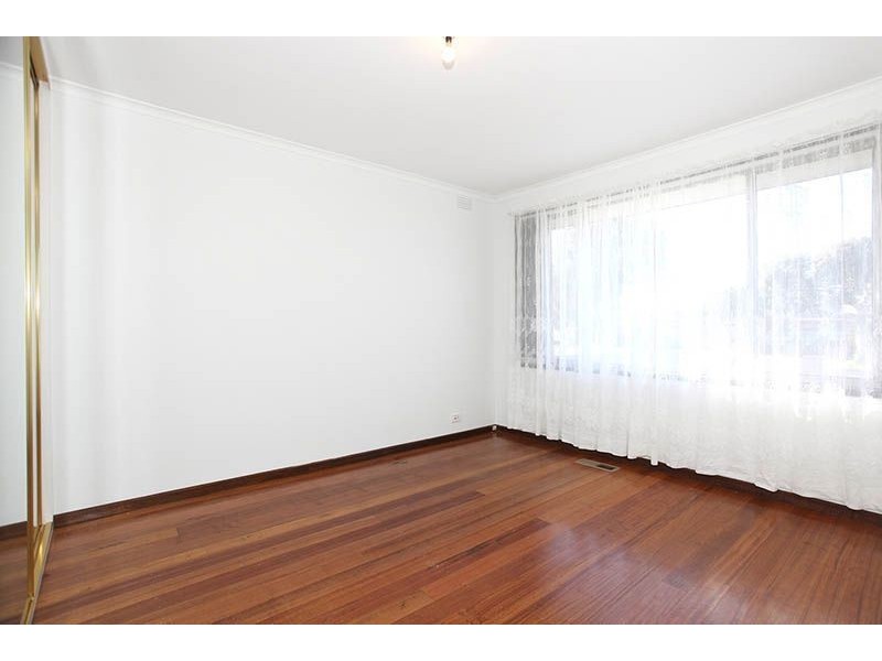 198 The Boulevard, Thomastown VIC 3074